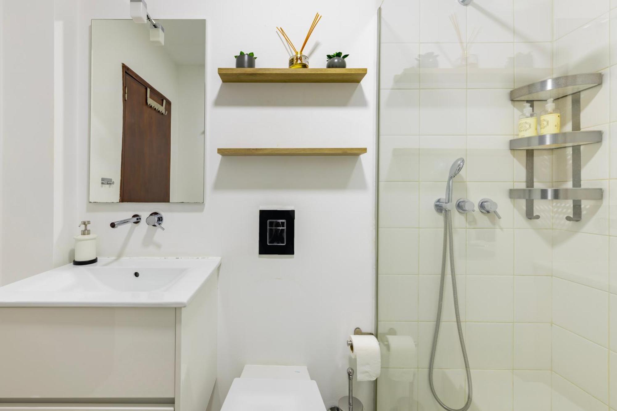 Remodeled Historical In The Center * Fundao