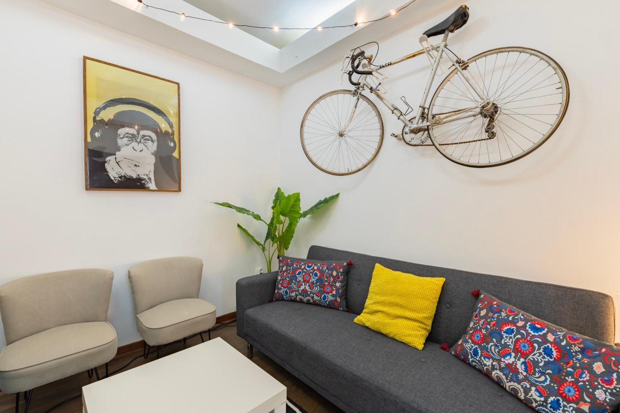 Remodeled Historical In The Center *