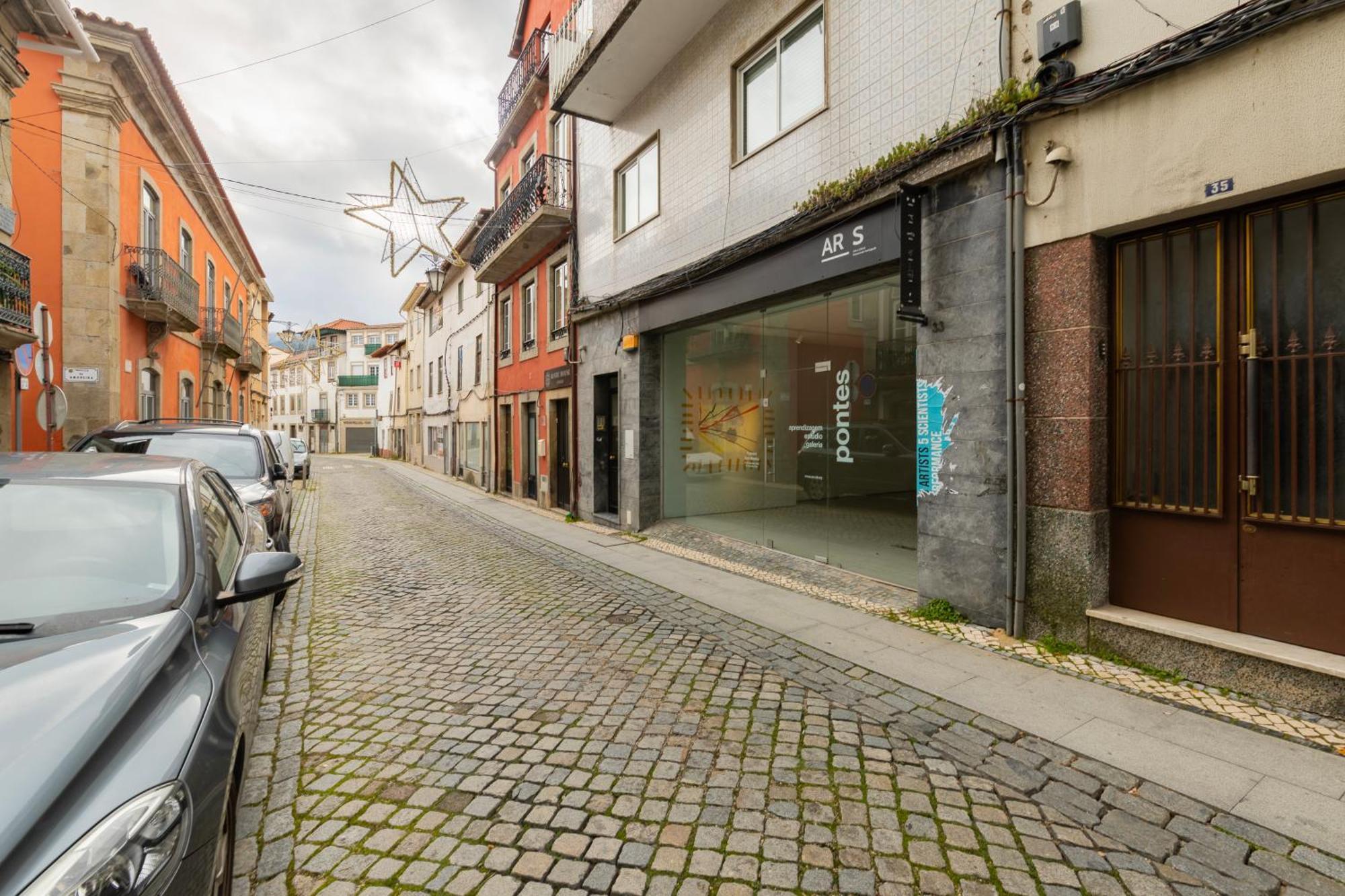 Apartment Remodeled Historical In The Center *