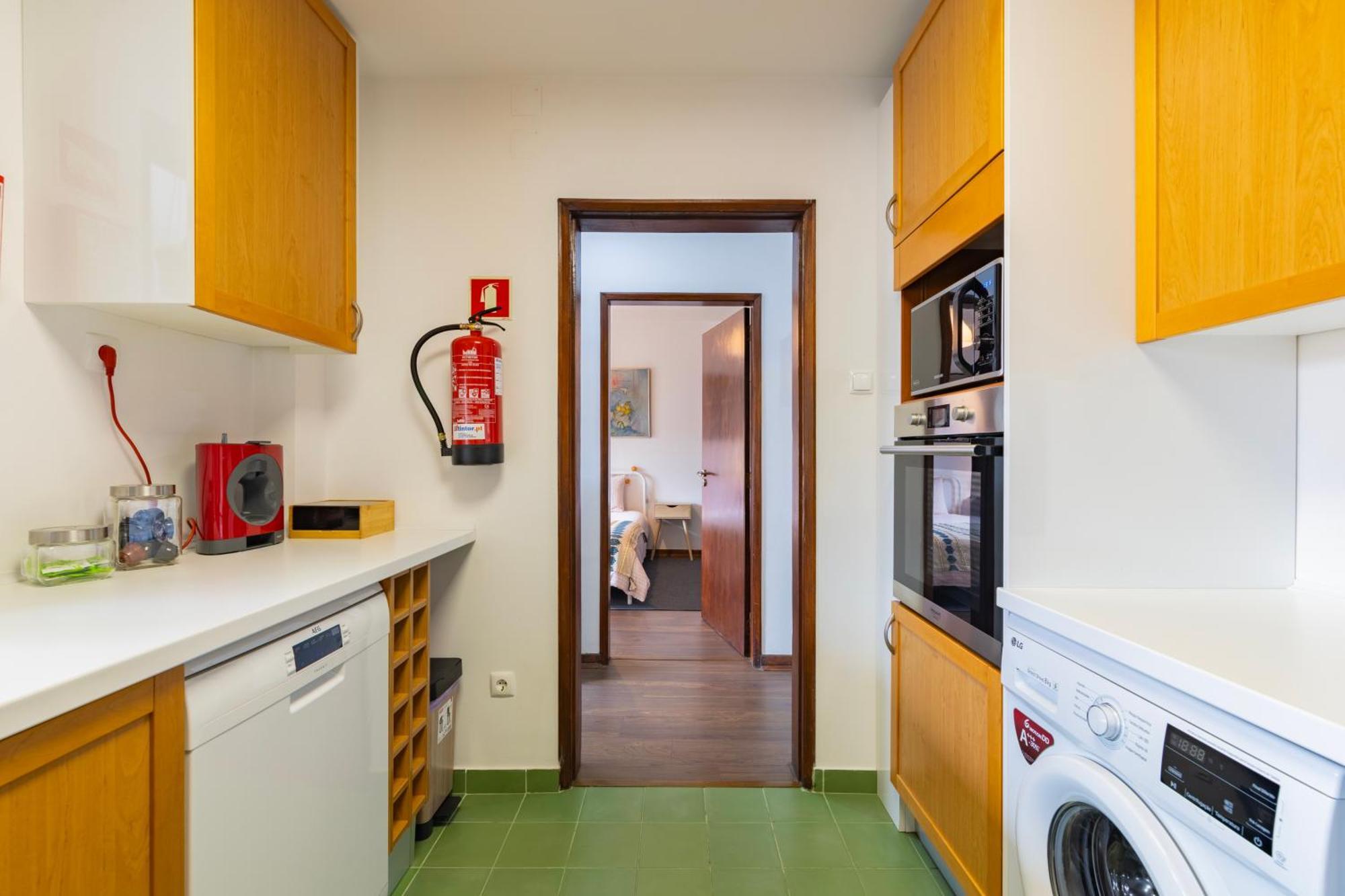 Apartment Remodeled Historical In The Center Fundao