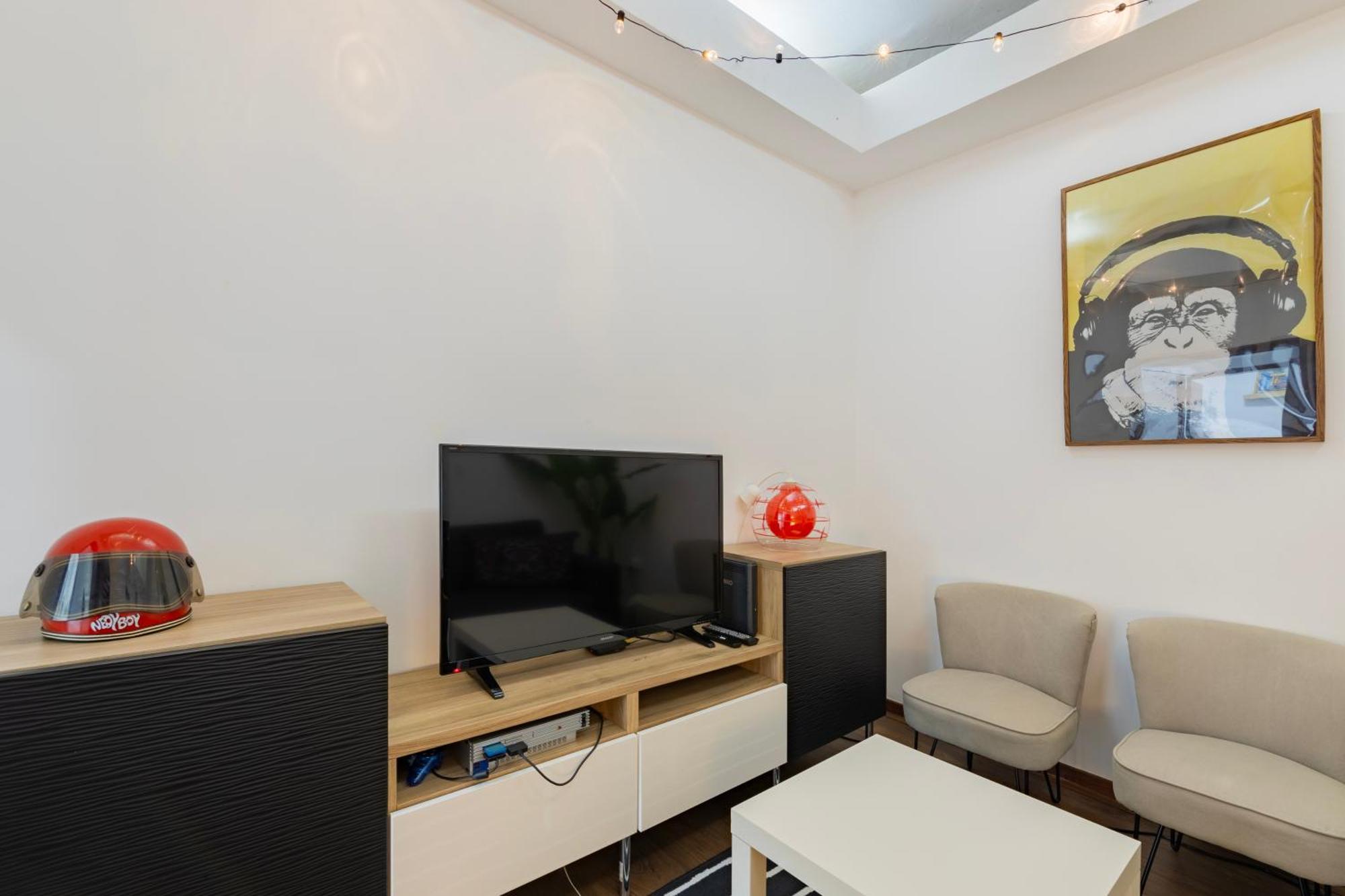 Remodeled Historical In The Center Fundao